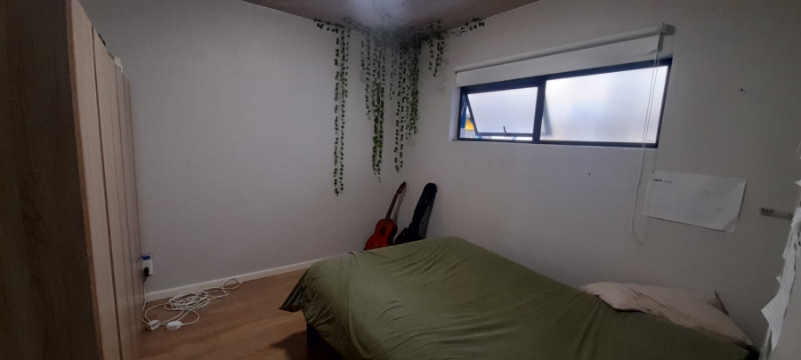 To Let 1 Bedroom Property for Rent in Pinelands Western Cape